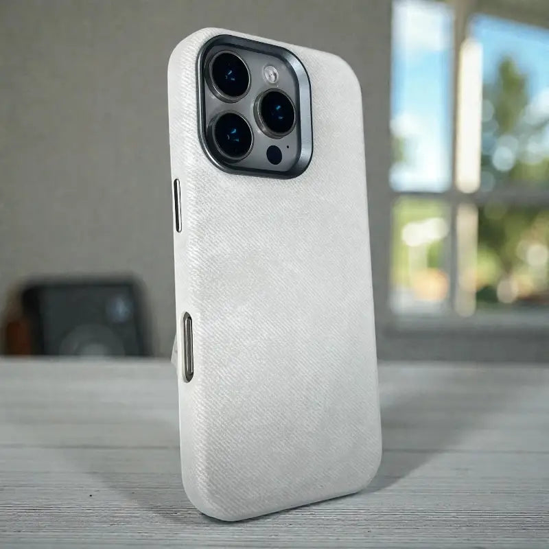 Fabric MagSafe Back Case - iphone 16 pro