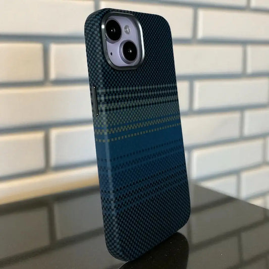 Carbon Fiber Magnatic Case -Iphone 15
