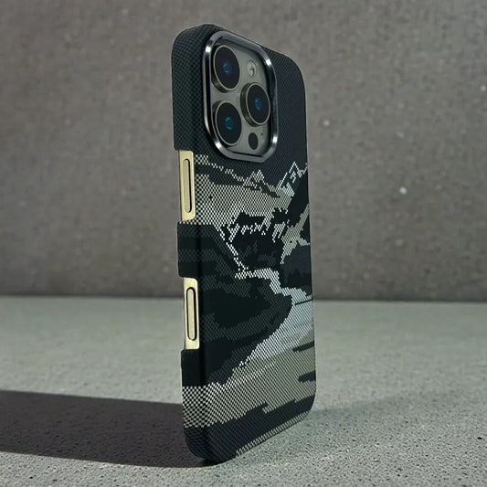 Carbon Fiber Slim case   - iphone 16 pro max