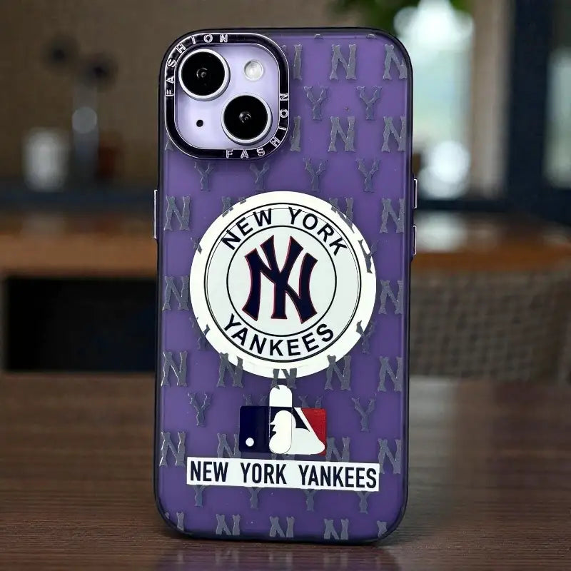 Graphic Print Designer Case - iphone 15