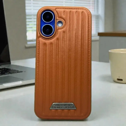 Ribbed Leather Back Case - iphone 16