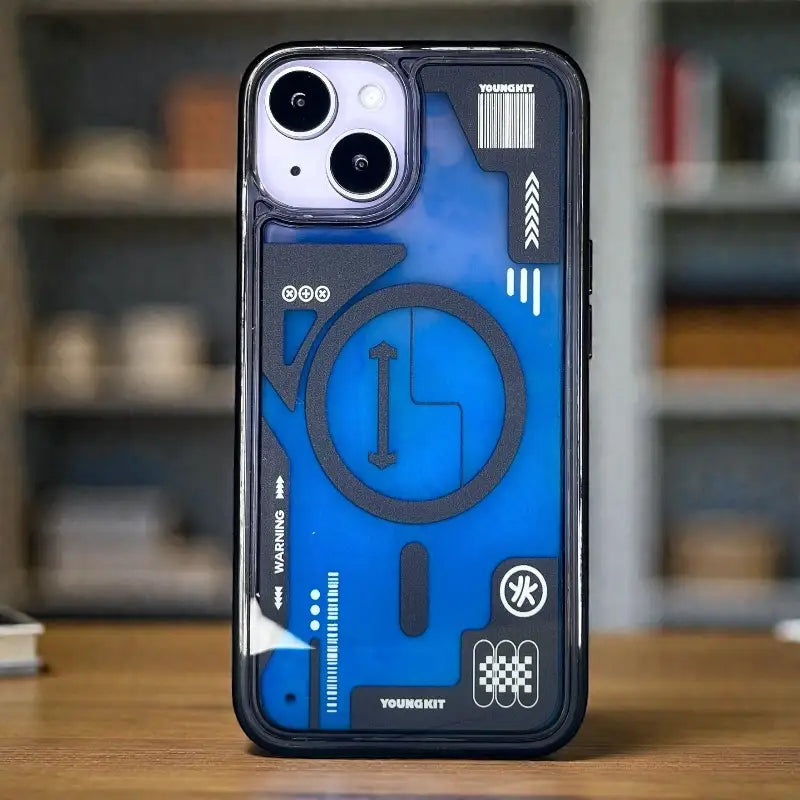 Cyber Grid MagSafe Back Case - iphone 15