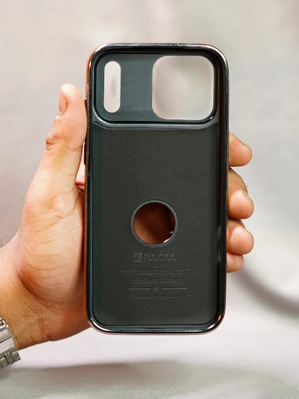 Black Leather Logo Cutout Case - iphone 17 pro