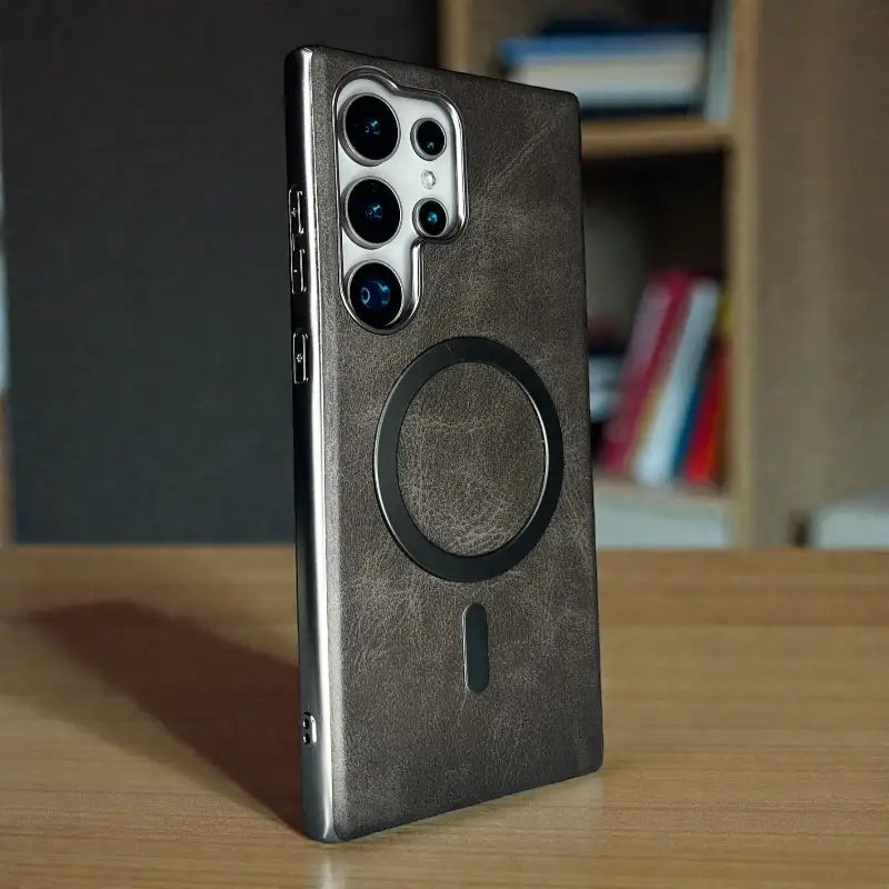Matte Leather Magnetic Circle Case