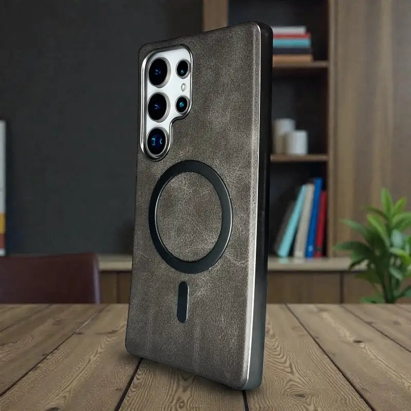 Matte Leather Magnetic Circle Case