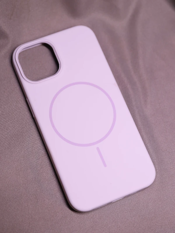 Lavender silicon Magsafe Case - iphone 13