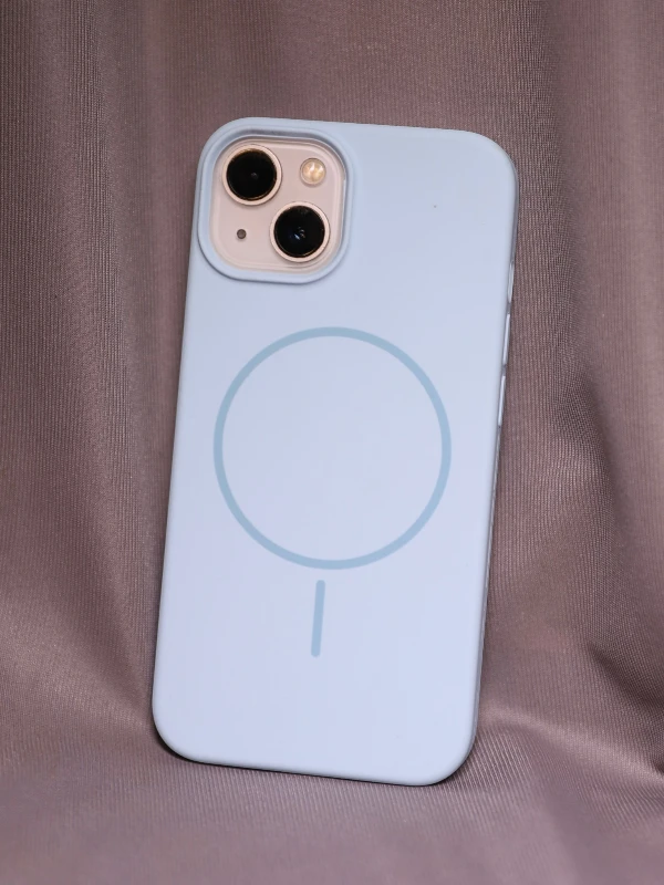 Blue silicon Magsafe Case - iphone 14