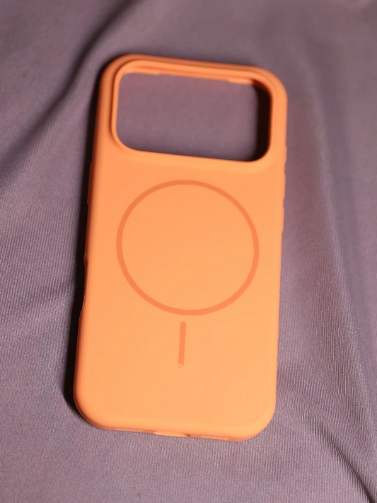 Orange  silicon Magsafe Case - iphone 17 pro