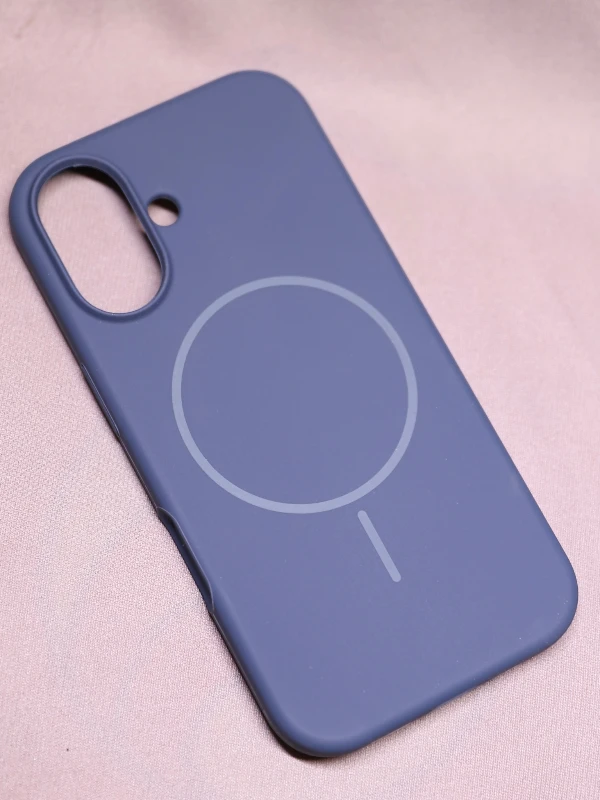 Dark Blue silicon Magsafe Case - iphone 17