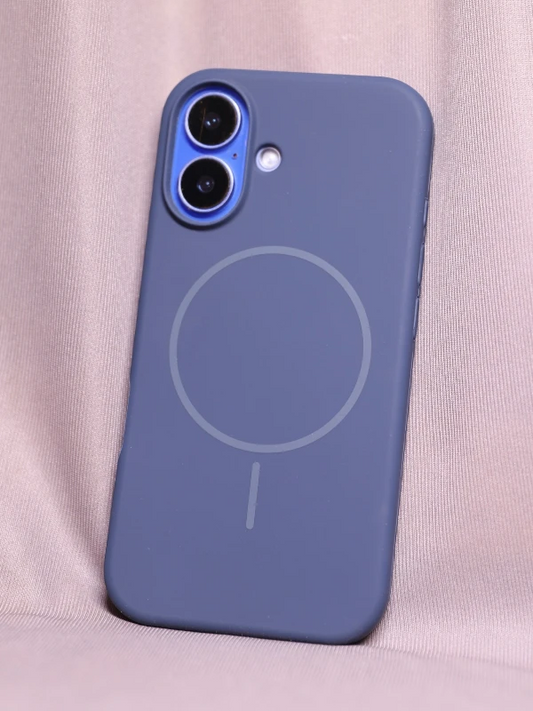 Dark Blue silicon Magsafe Case - iphone 17
