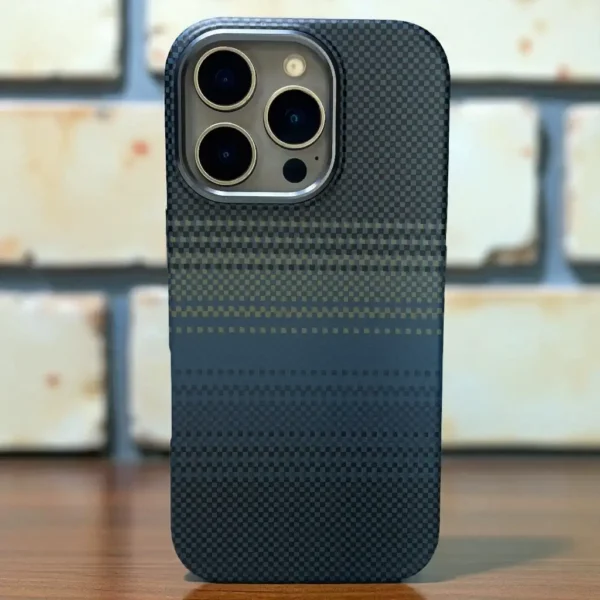 Carbon Fiber Magnatic Case -iphone 15 pro