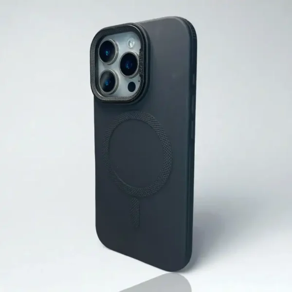 Black Slim Silicon Case -Iphone 13 pro - Image 3